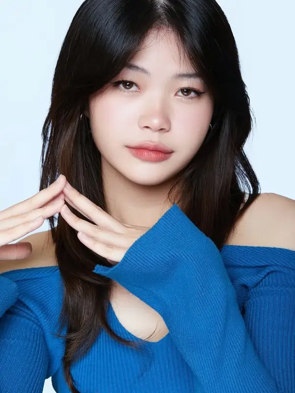 Biodata Casey Kaspol, Umur, Agama dan Fakta Lengkap