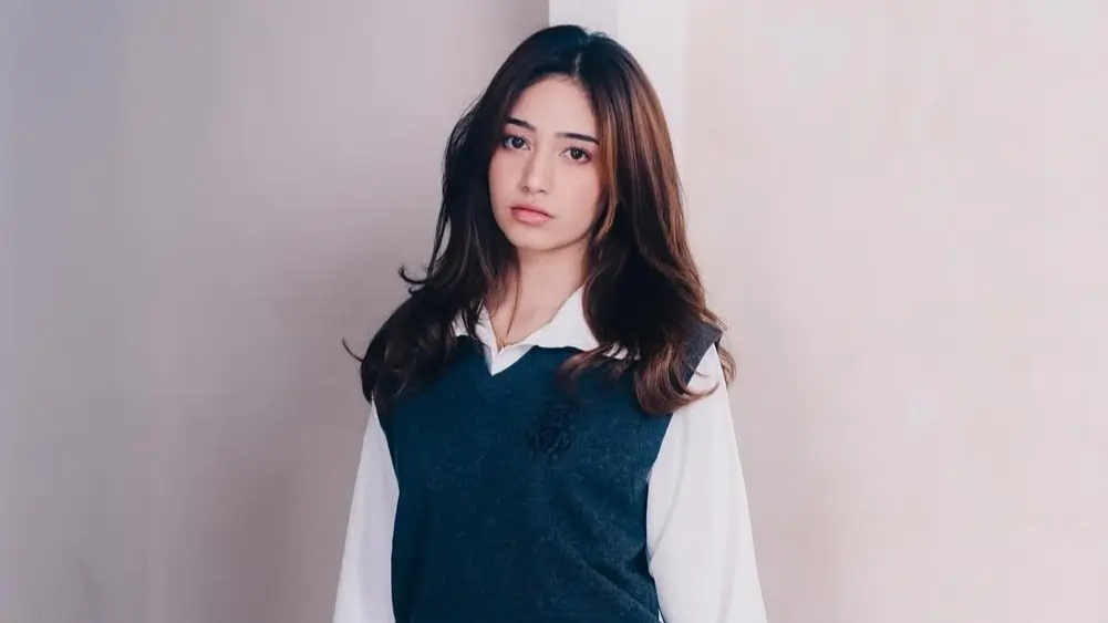 Biodata Dannia Salsabilla, Umur dan Agama Lengkap Biodata Dannia Salsabilla, Umur dan Agama Lengkap